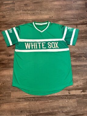 Men's Green White Sox Athletic Jersey with White Trim